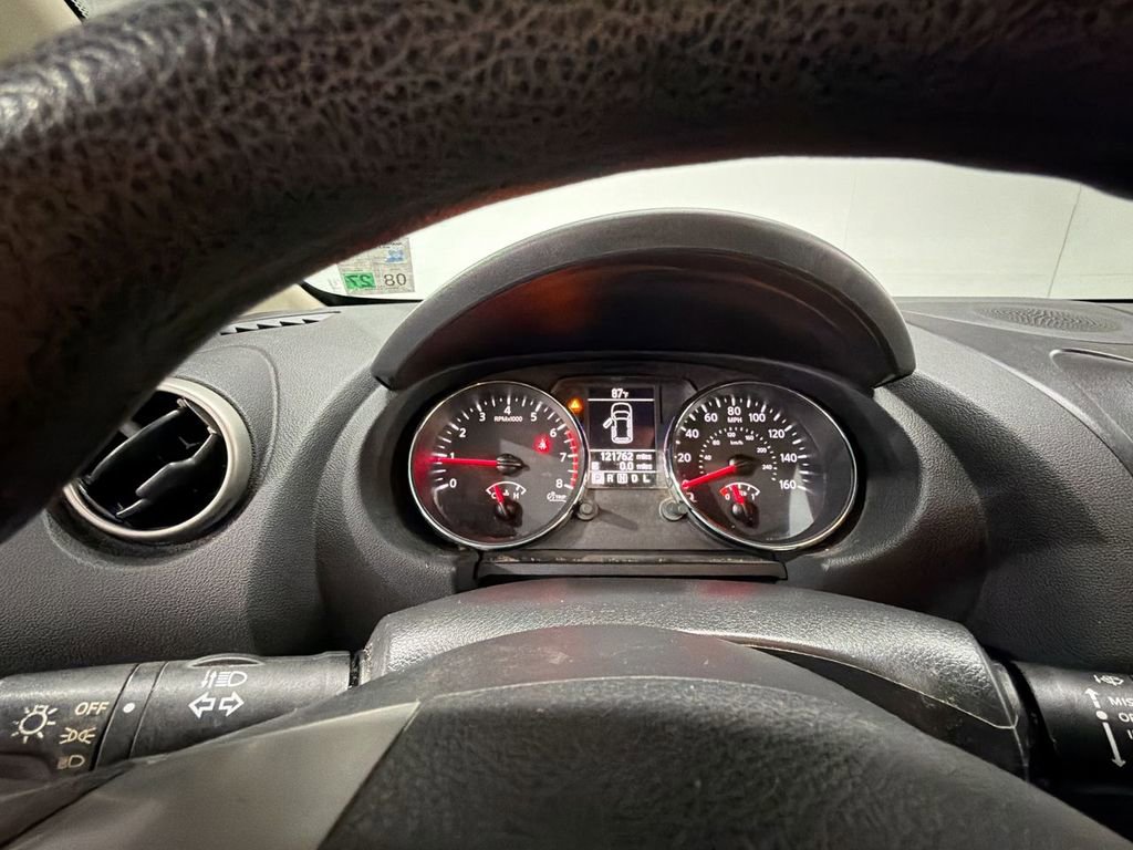 Used 2012 Nissan Rogue S image 11