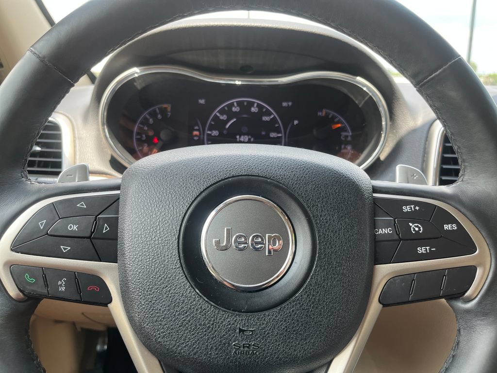 Used 2017 Jeep Grand Cherokee Limited w/ Luxury Group II RWD image 43