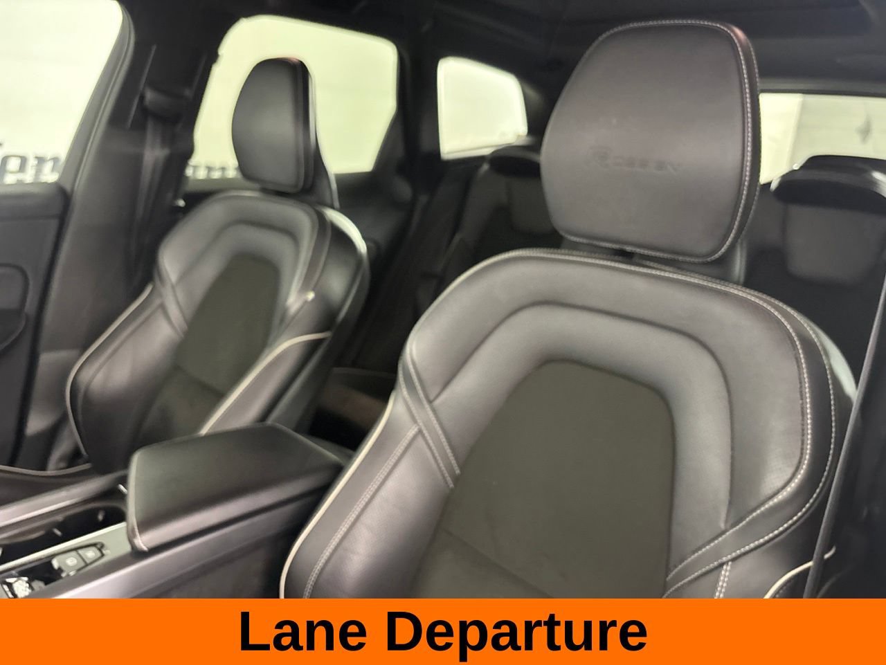 Used 2019 Volvo XC60 T5 R-Design w/ Protection Package Premier FWD image 15