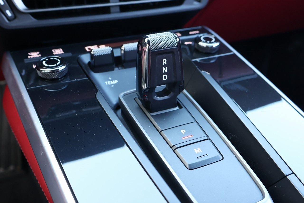 Used 2022 Porsche 911 Turbo S image 28