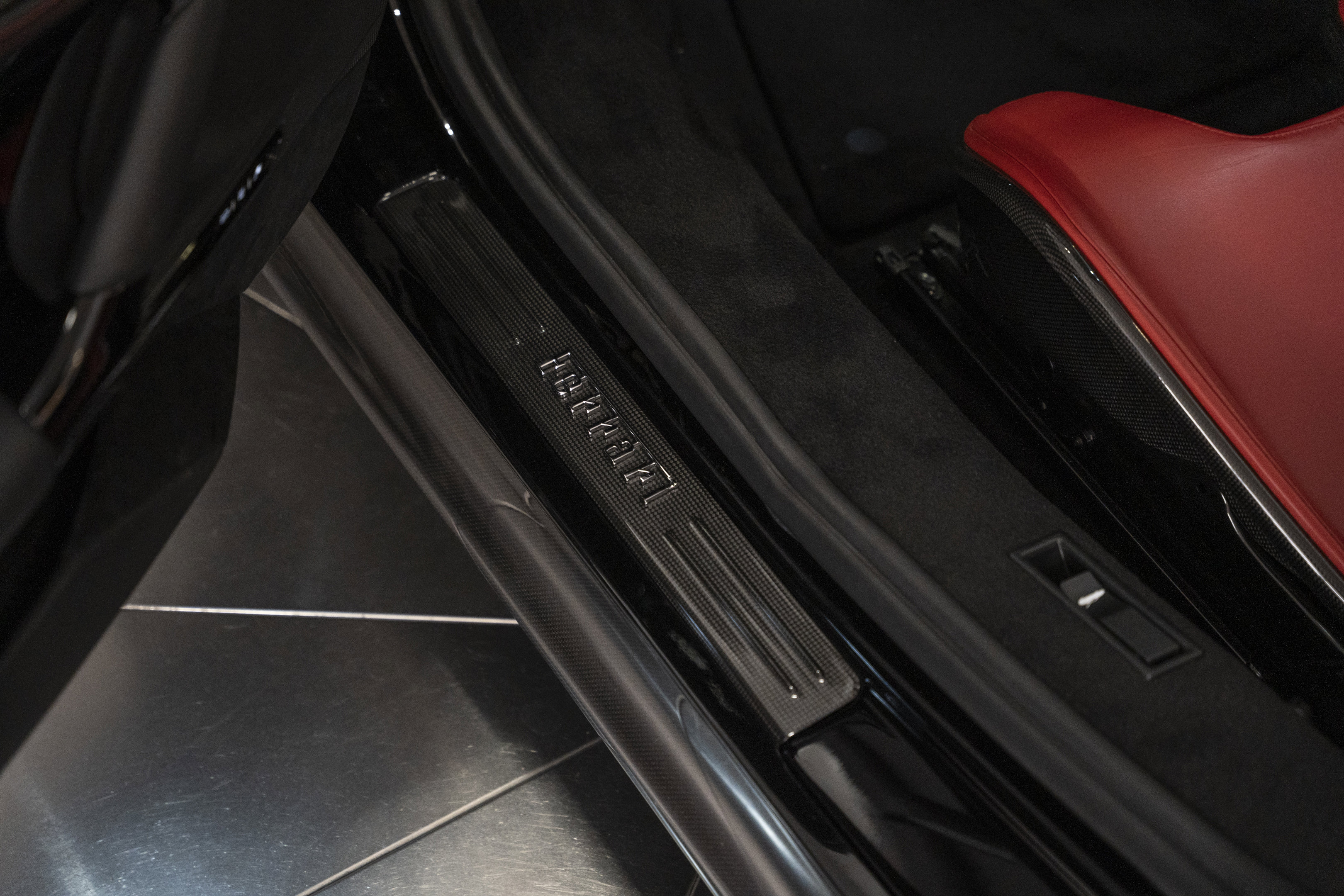 Certified 2023 Ferrari SF90 Spider image 34