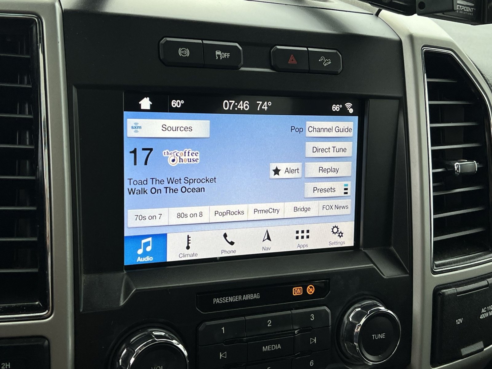 Used 2019 Ford F350 Lariat w/ Lariat Ultimate Package AWD/4WD image 18