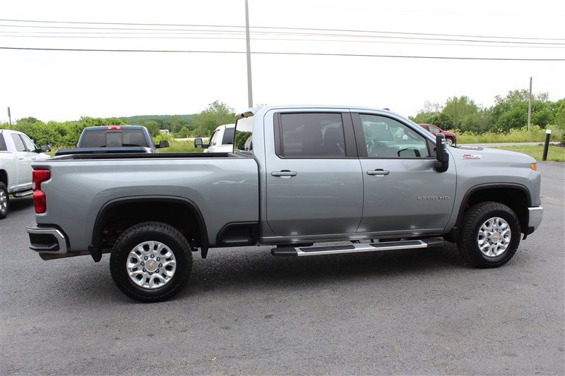 Used 2024 Chevrolet Silverado 2500 LT w/ All Star Edition AWD/4WD image 9