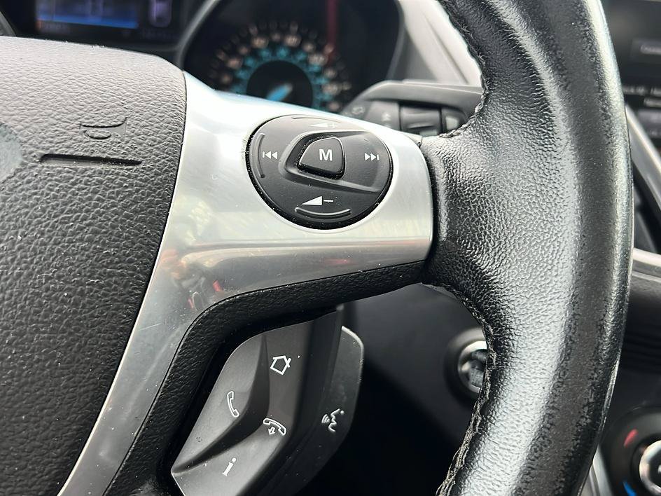 Used 2013 Ford Escape Titanium AWD/4WD image 34