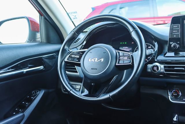 Used 2023 Kia Seltos S image 17