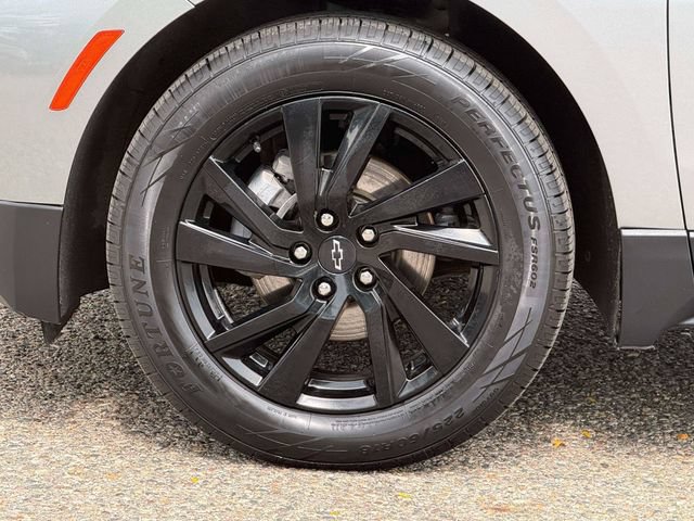 Used 2023 Chevrolet Equinox LS w/ LS Convenience Package FWD image 9
