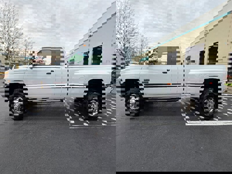 Used 1998 Dodge Ram 3500 Truck 4x4 Quad Cab image 4