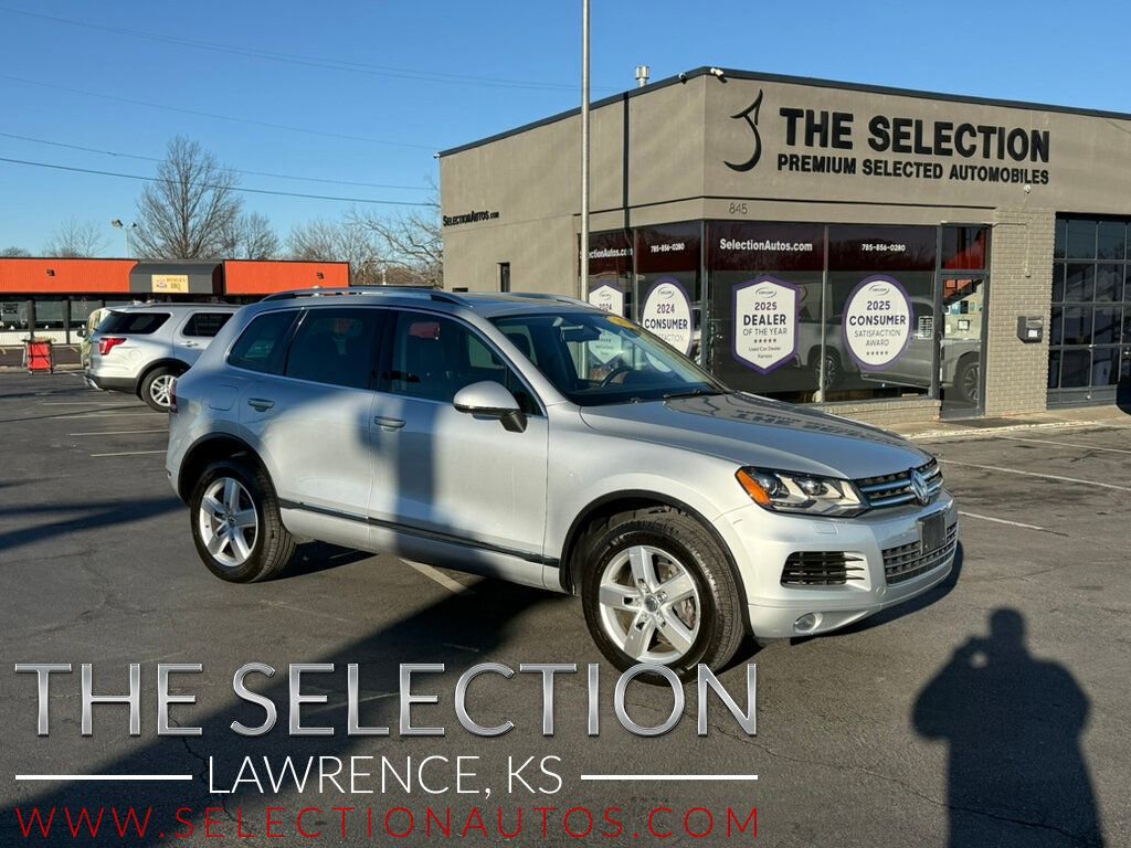 Used 2014 Volkswagen Touareg TDI image 1