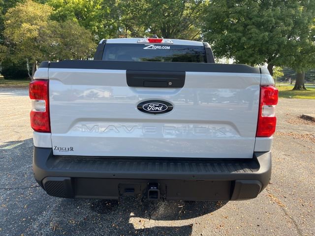 New 2025 Ford Maverick XLT w/ XLT Luxury Package image 2
