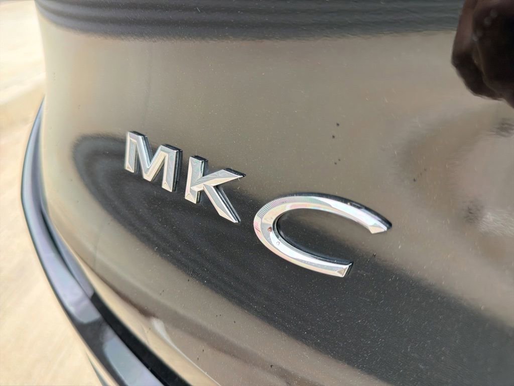 Used 2016 Lincoln MKC Select w/ Select Plus Package FWD image 11