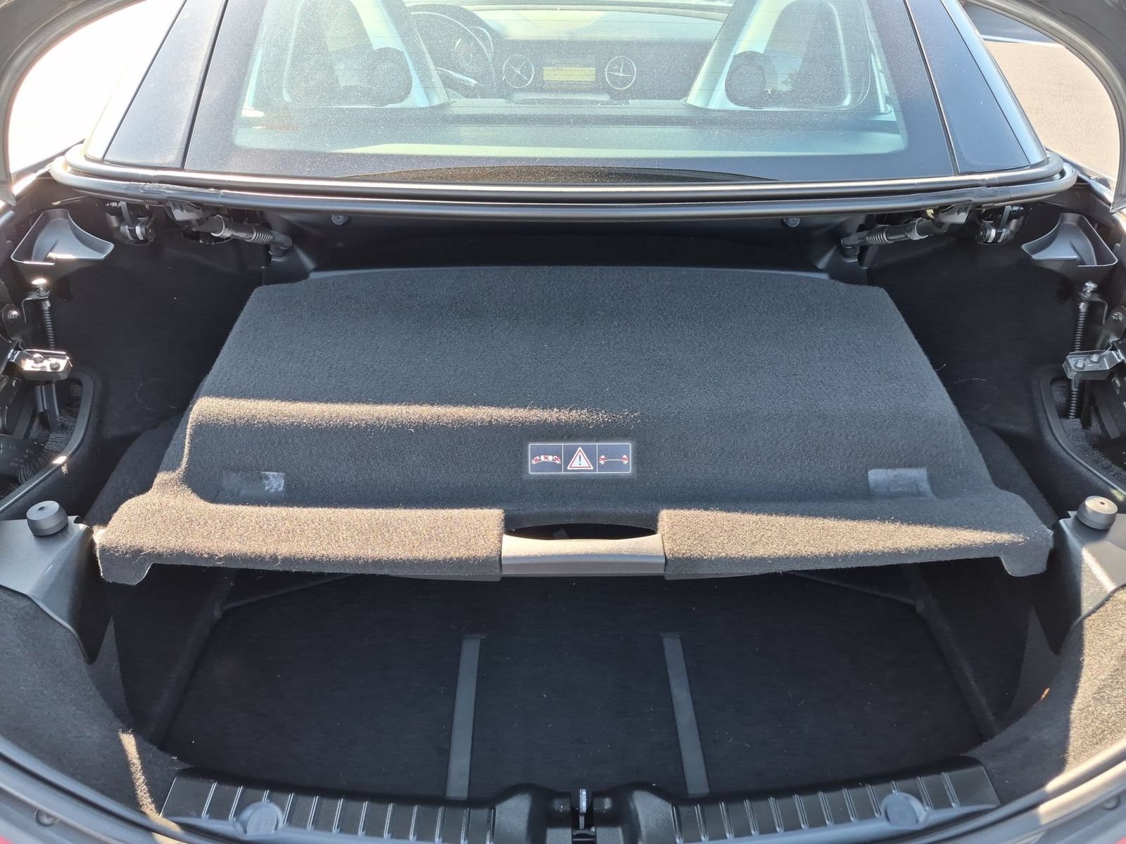 Used 2012 Mercedes-Benz SLK 350 image 6