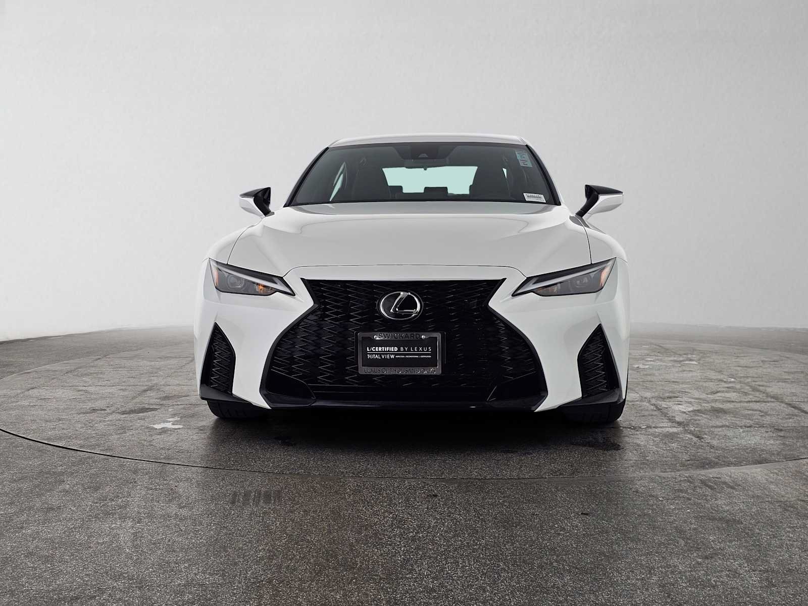 Certified 2025 Lexus IS 300 F Sport RWD image 8