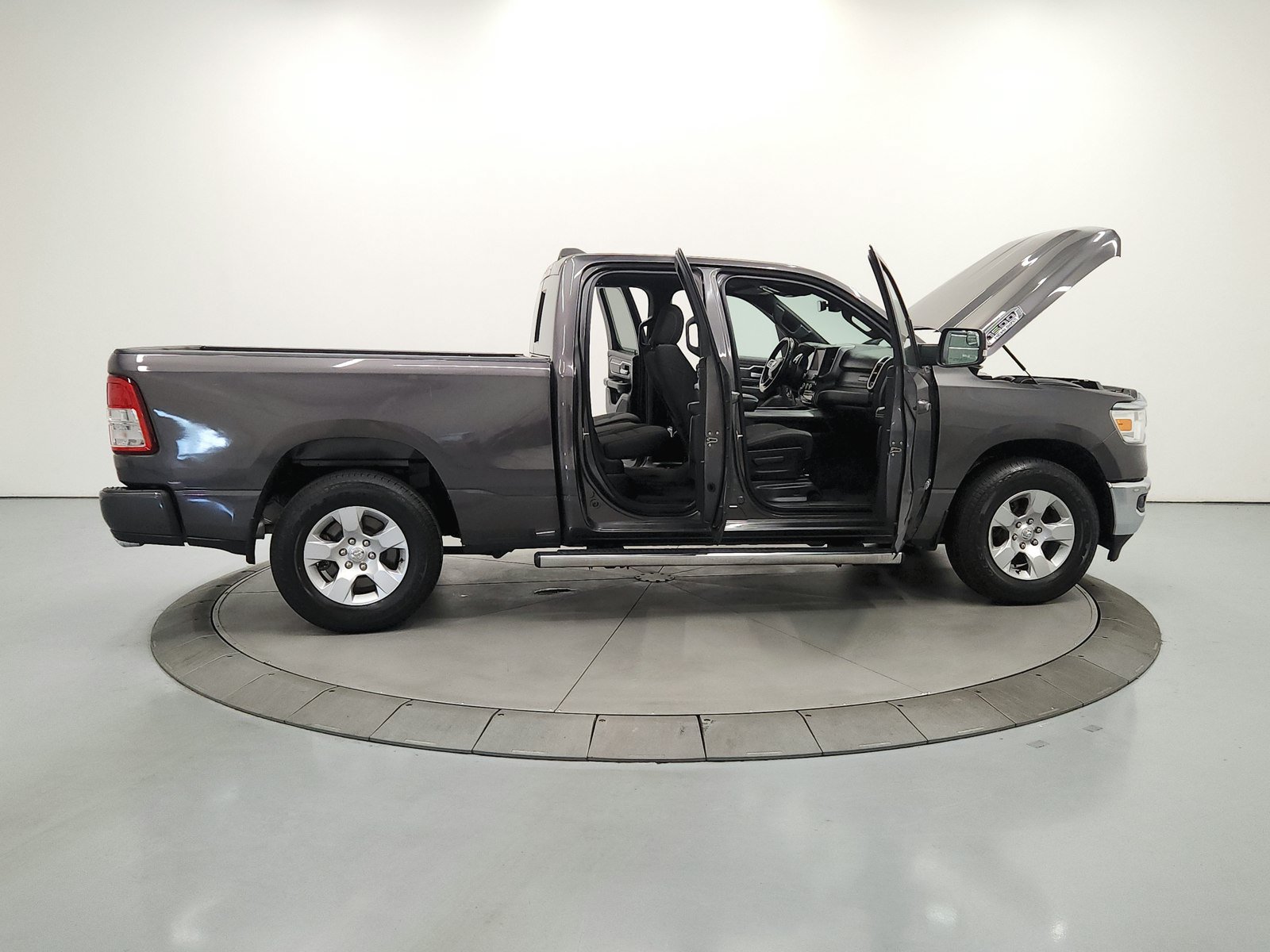 Used 2022 RAM 1500 Big Horn RWD image 17