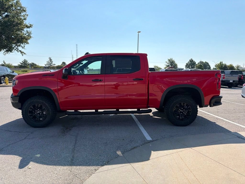 New 2026 Chevrolet Silverado 1500 ZR2 w/ Dark Appearance Package AWD/4WD image 6
