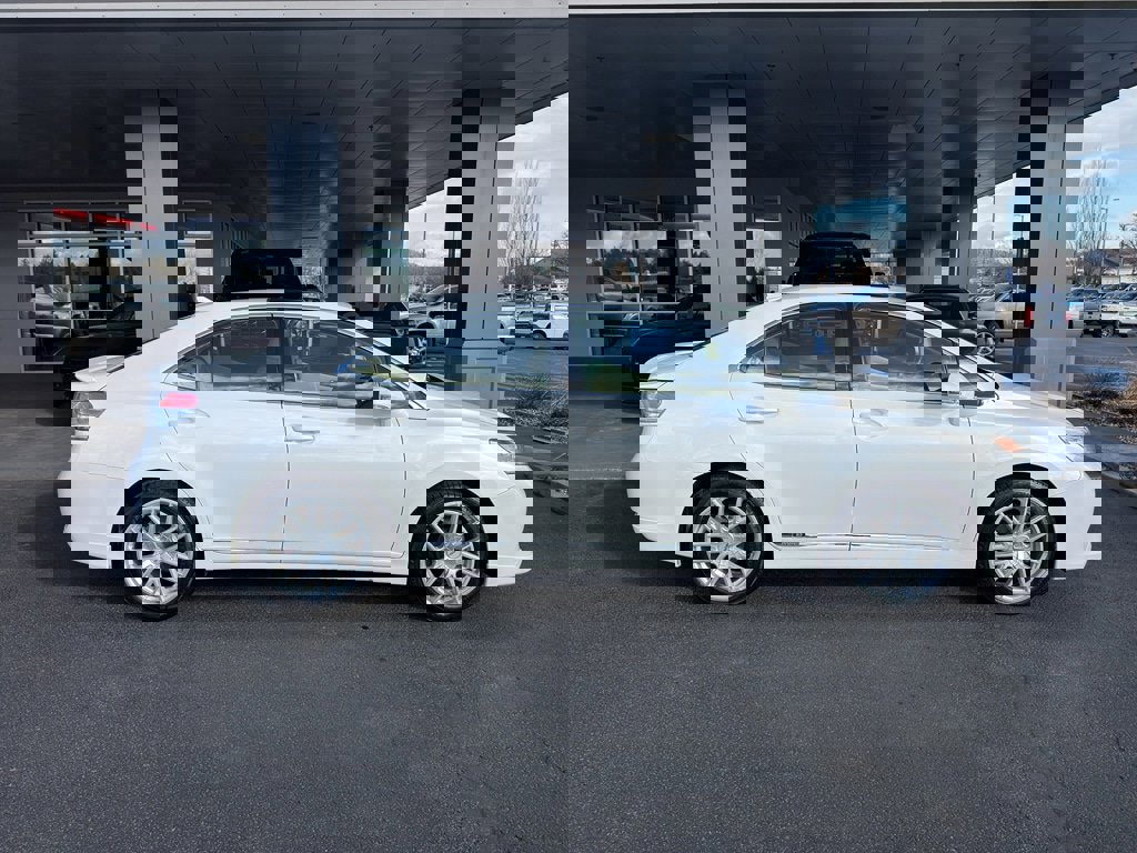 Used 2010 Lexus HS 250h Premium image 8