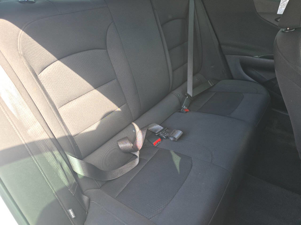 Used 2020 Chevrolet Malibu RS image 23