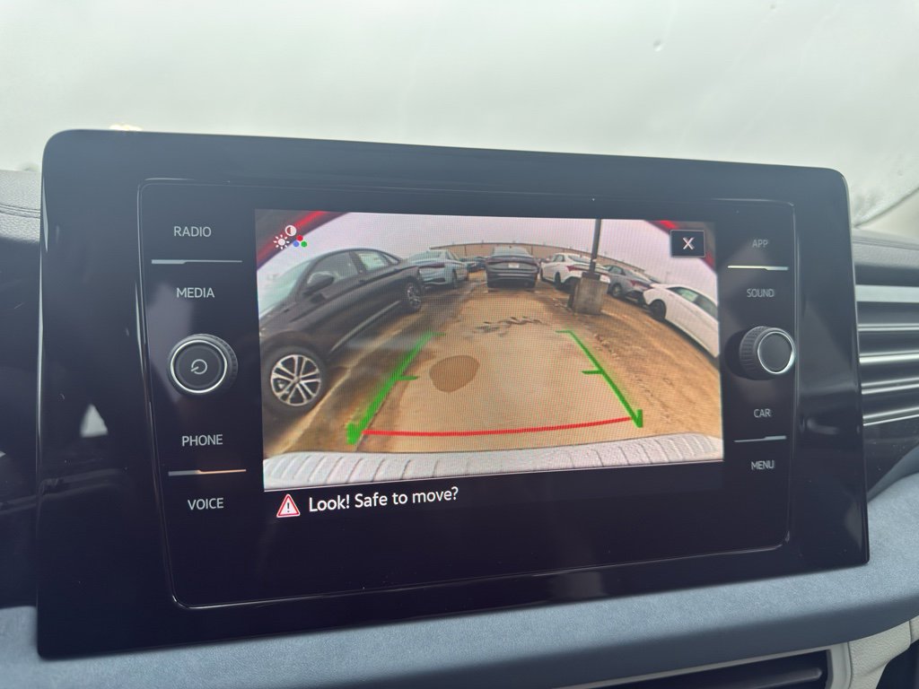 New 2026 Volkswagen Jetta SE FWD image 18