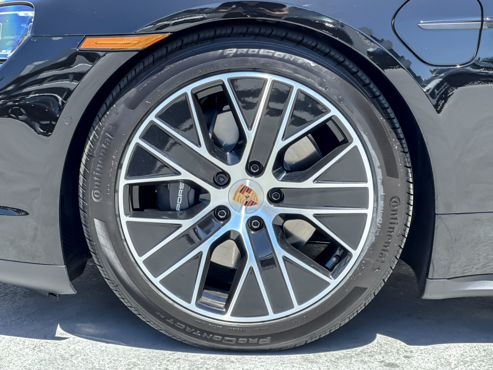 New 2026 Porsche Taycan RWD image 23