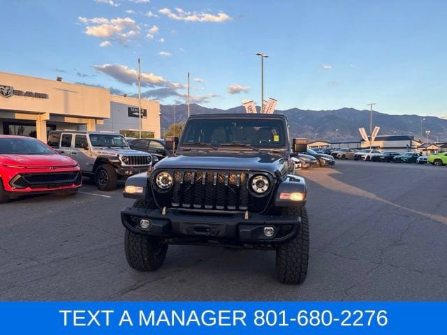 Used 2023 Jeep Gladiator Sport AWD/4WD image 4