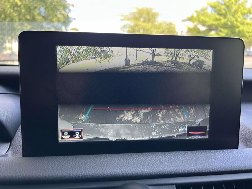 Used 2025 Lexus IS 350 F Sport RWD image 14