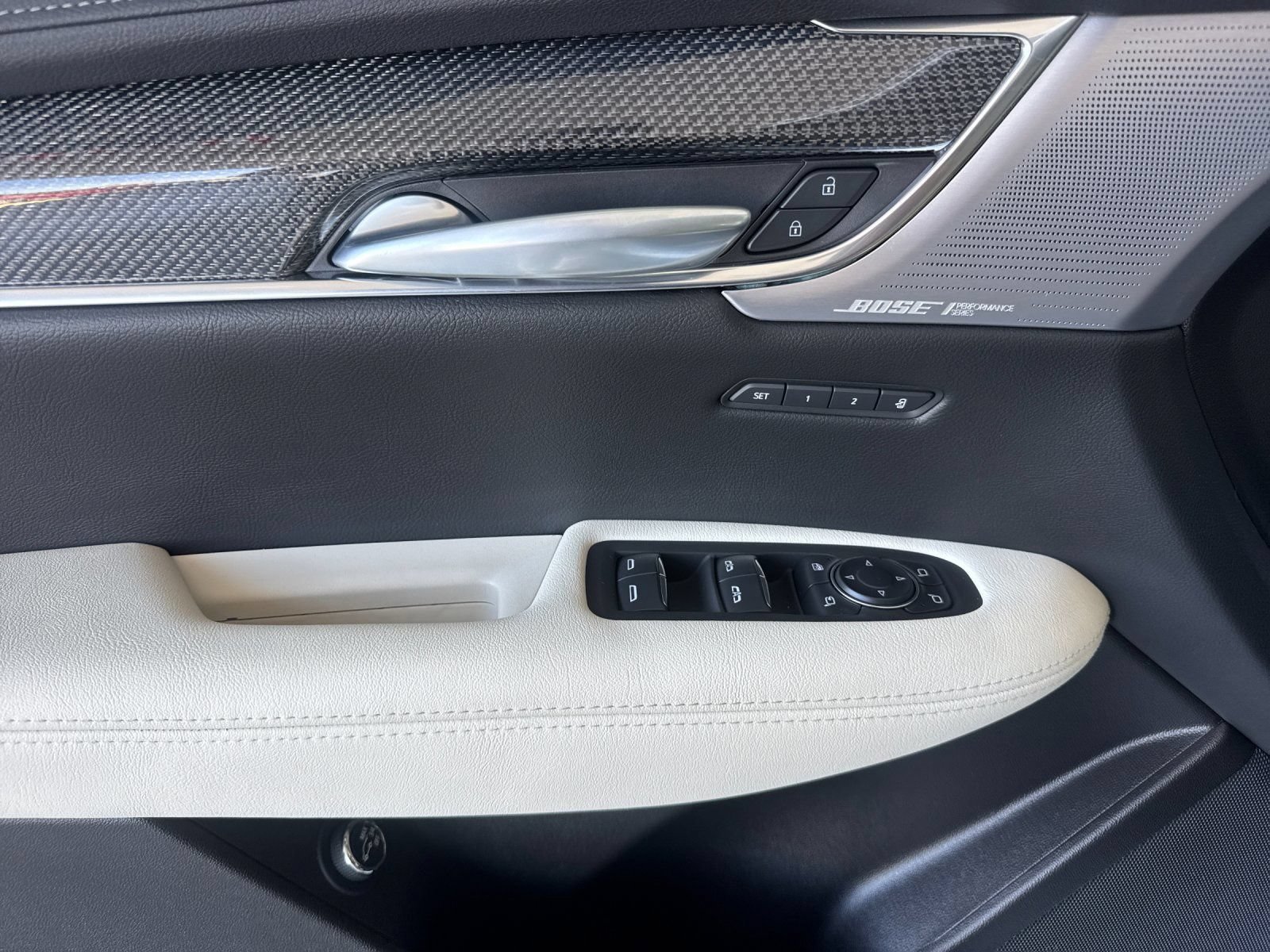 New 2025 Cadillac XT5 Sportv w/ Technology Package AWD/4WD image 10