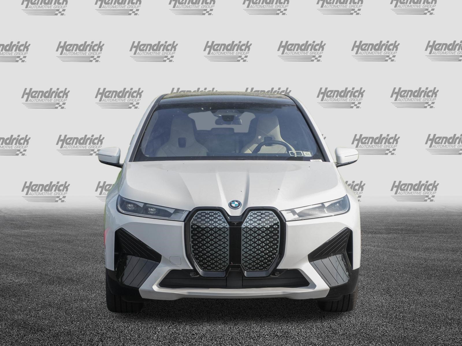 Certified 2024 BMW iX xDrive50 w/ Premium Package AWD/4WD image 3