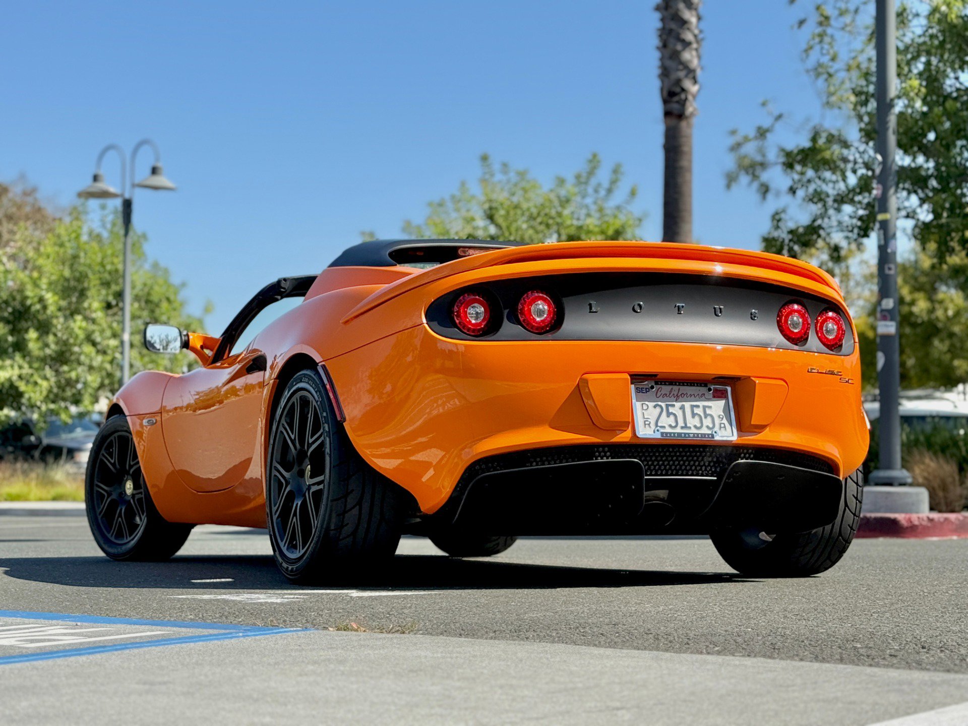 Used 2011 Lotus Elise SC image 5