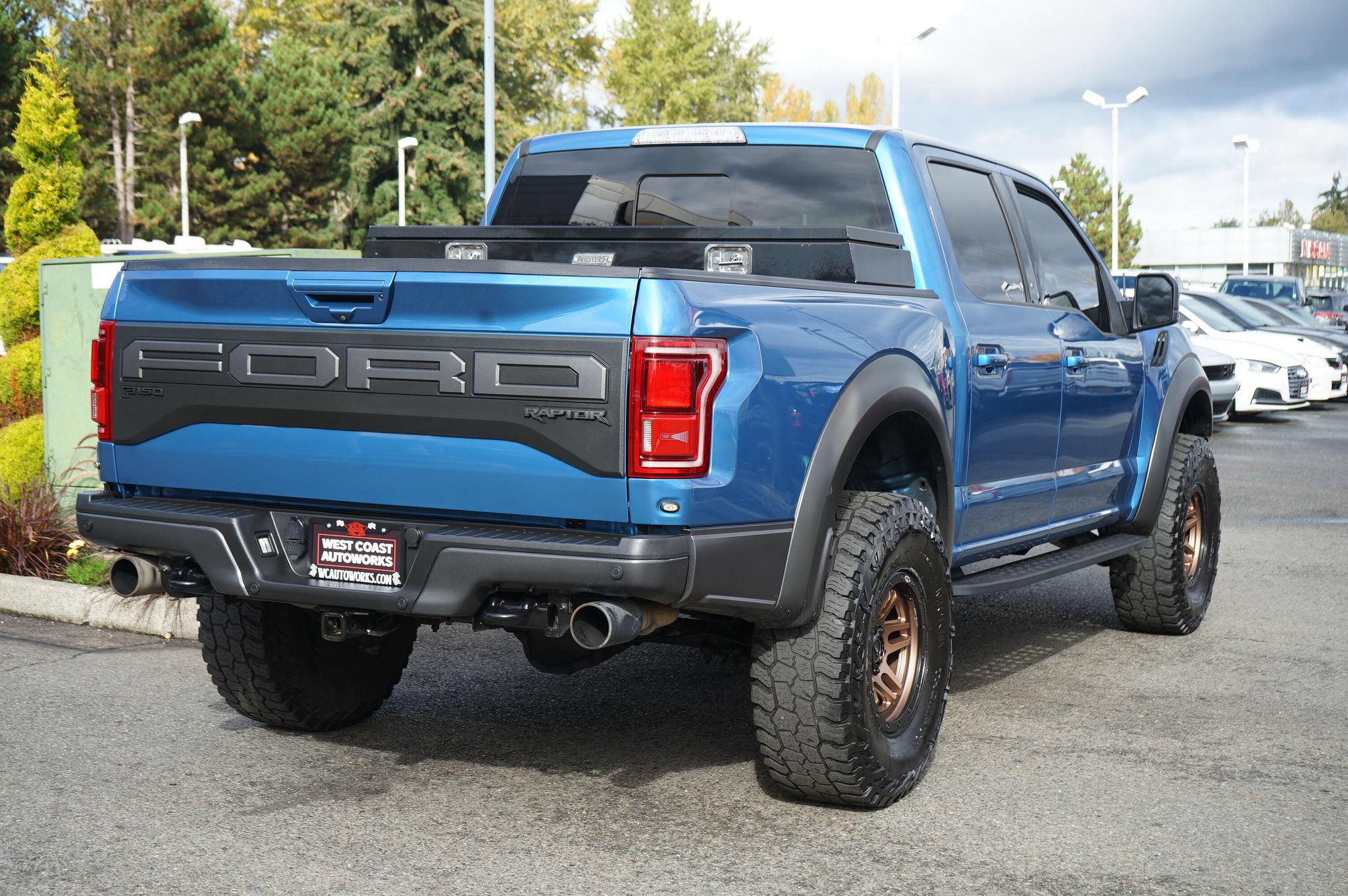Used 2020 Ford F150 Raptor w/ Equipment Group 802A Luxury AWD/4WD image 5