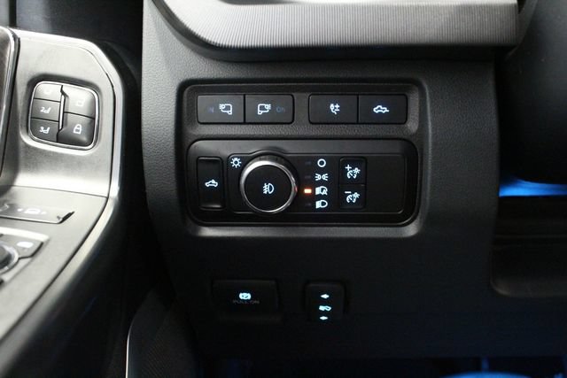Used 2024 Ford F250 Platinum w/ Tremor Off-Road Package AWD/4WD image 11