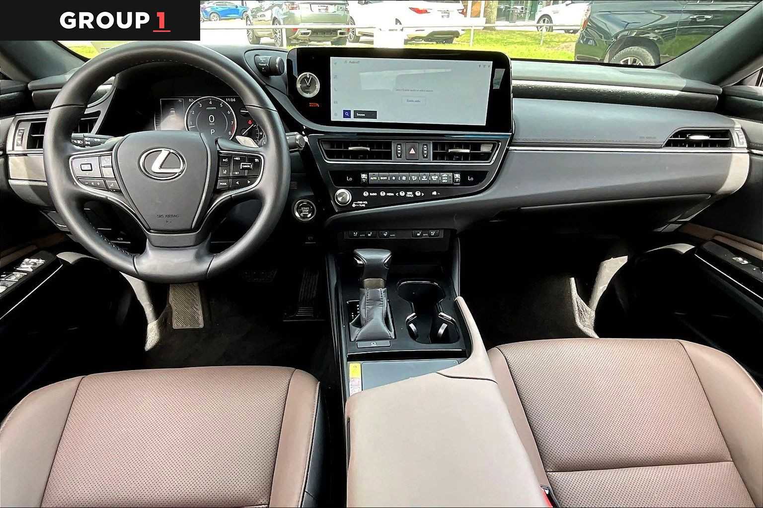 Used 2025 Lexus ES 350 w/ Premium Package image 13