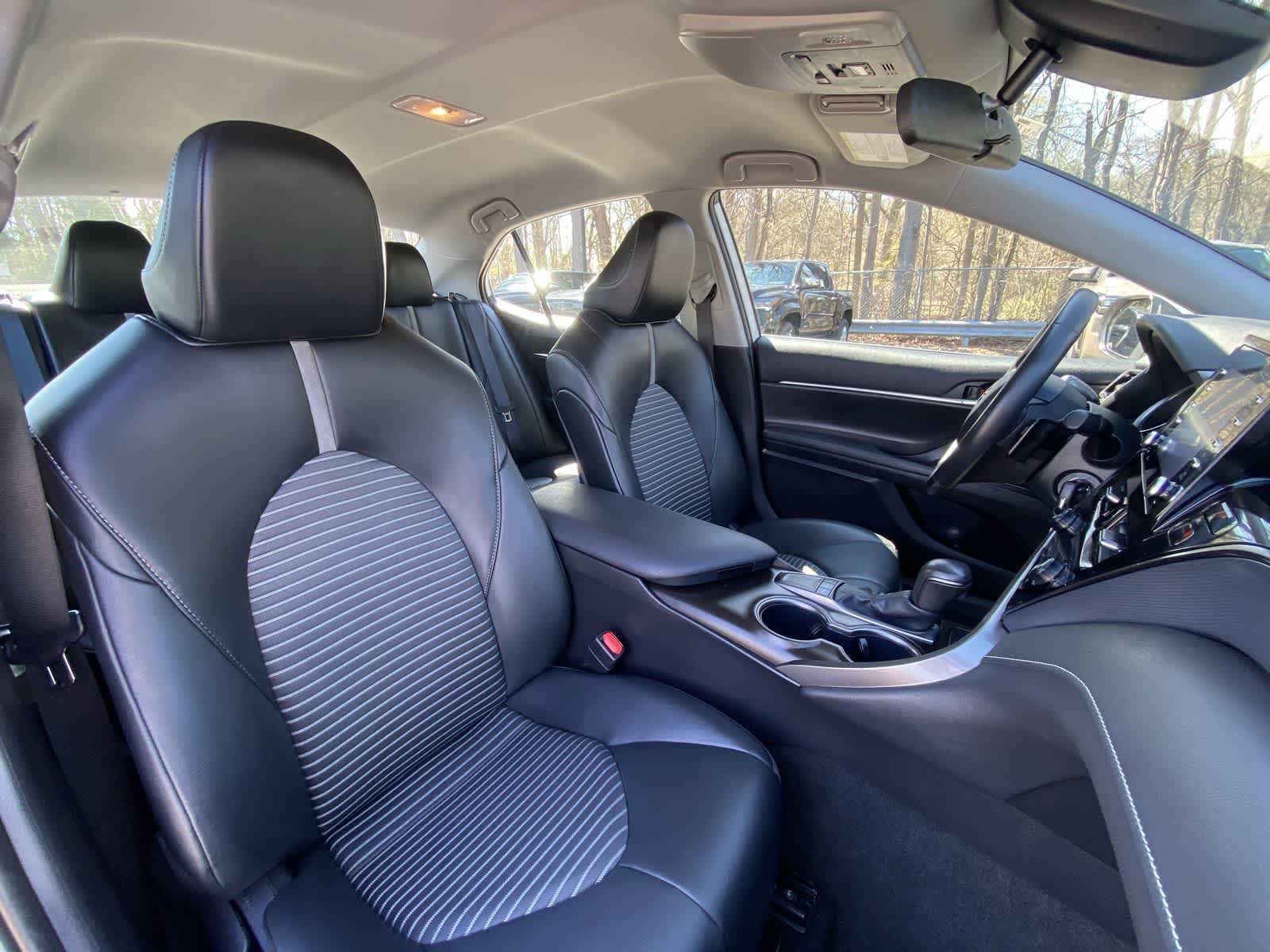 Used 2024 Toyota Camry SE FWD image 40