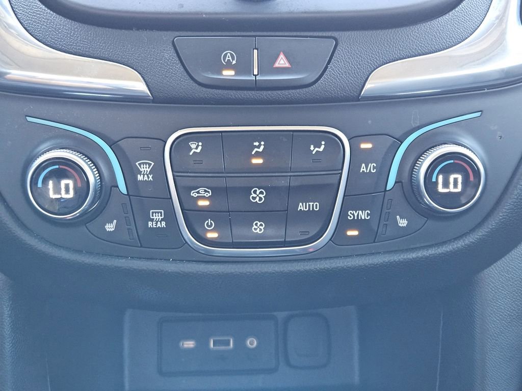 Used 2023 Chevrolet Equinox LT image 22