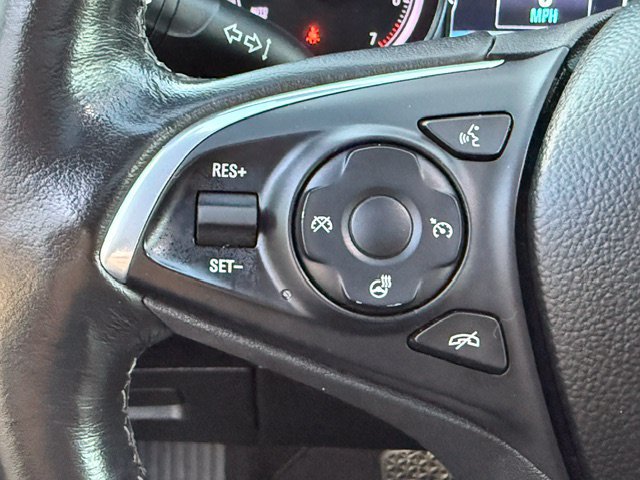 Used 2020 Buick Envision Essence w/ Experience Buick Package FWD image 10