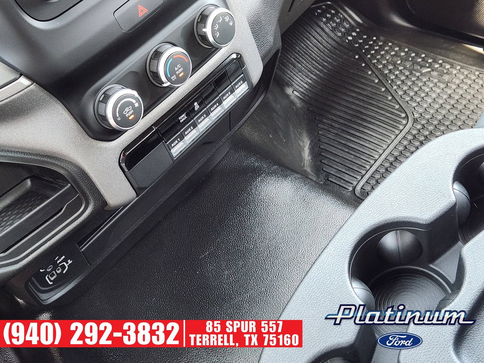 Used 2021 RAM 4500 Tradesman RWD image 19