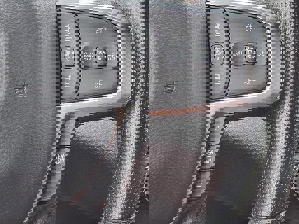 Used 2025 RAM 1500 Tradesman w/ Night Edition image 16