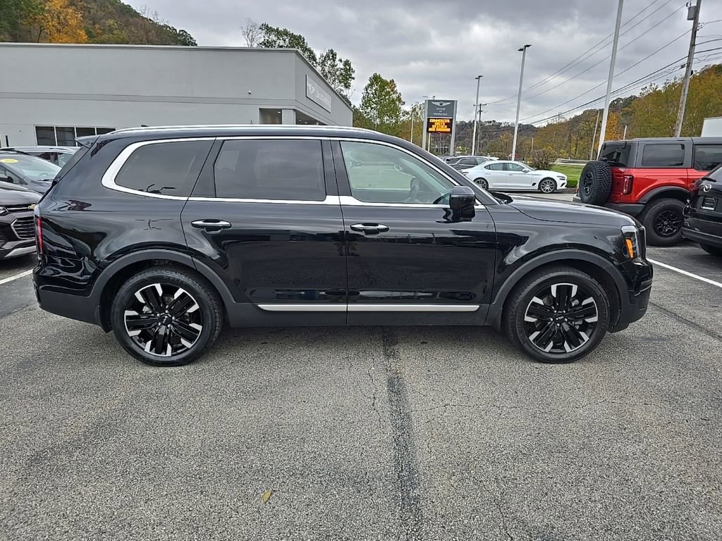 Used 2024 Kia Telluride SX Prestige w/ Towing Package image 6