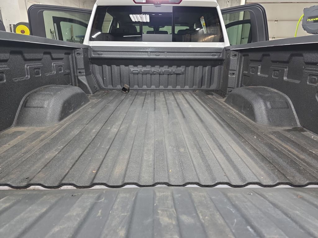 Used 2023 GMC Sierra 2500 Denali w/ Denali Ultimate Package image 12