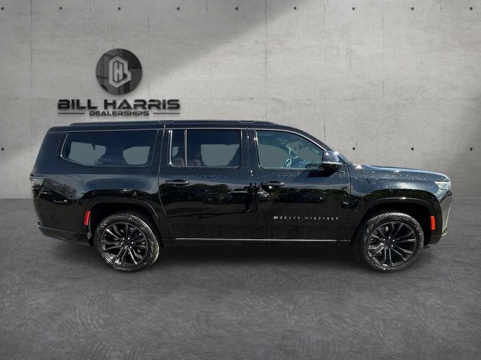 New 2026 Jeep Grand Wagoneer L Summit AWD/4WD image 5