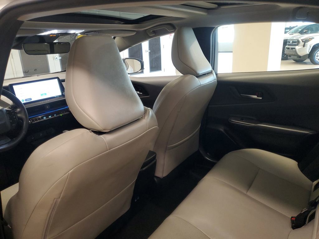 Used 2023 Toyota Prius Limited image 12