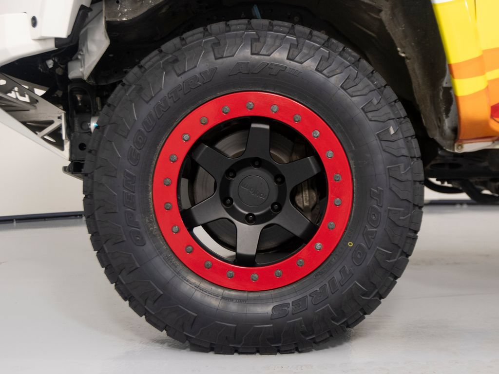 Used 2018 Toyota Tacoma TRD Pro AWD/4WD image 9