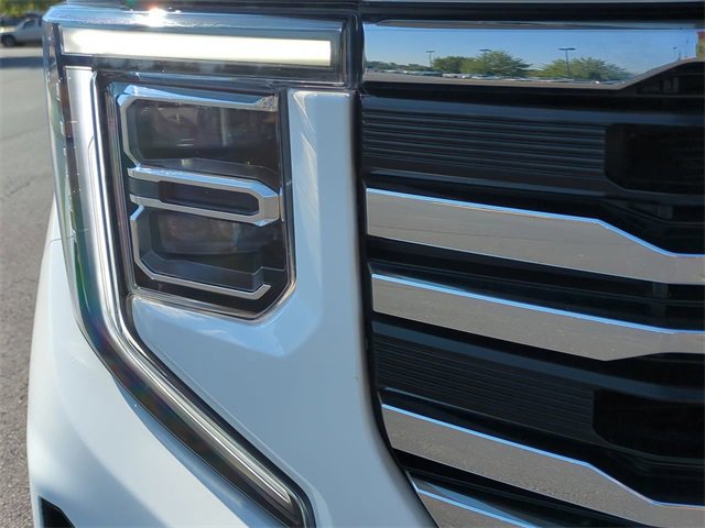 Used 2023 GMC Sierra 1500 SLT w/ SLT Premium Package image 9