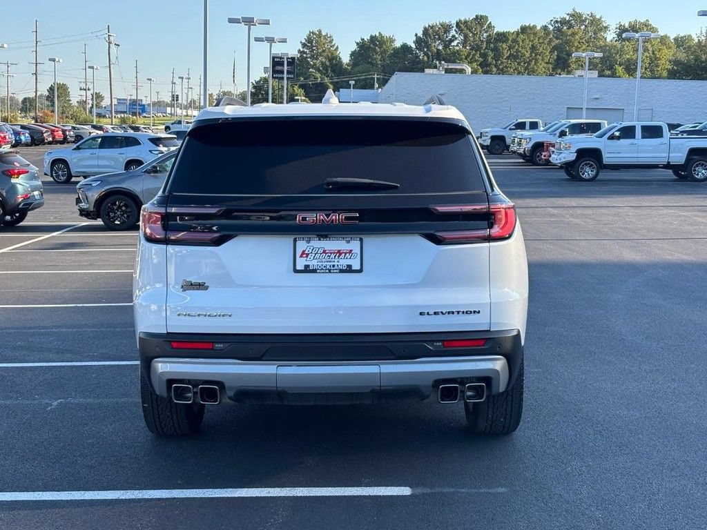 Used 2025 GMC Acadia Elevation w/ Elevation Premium Package FWD image 4