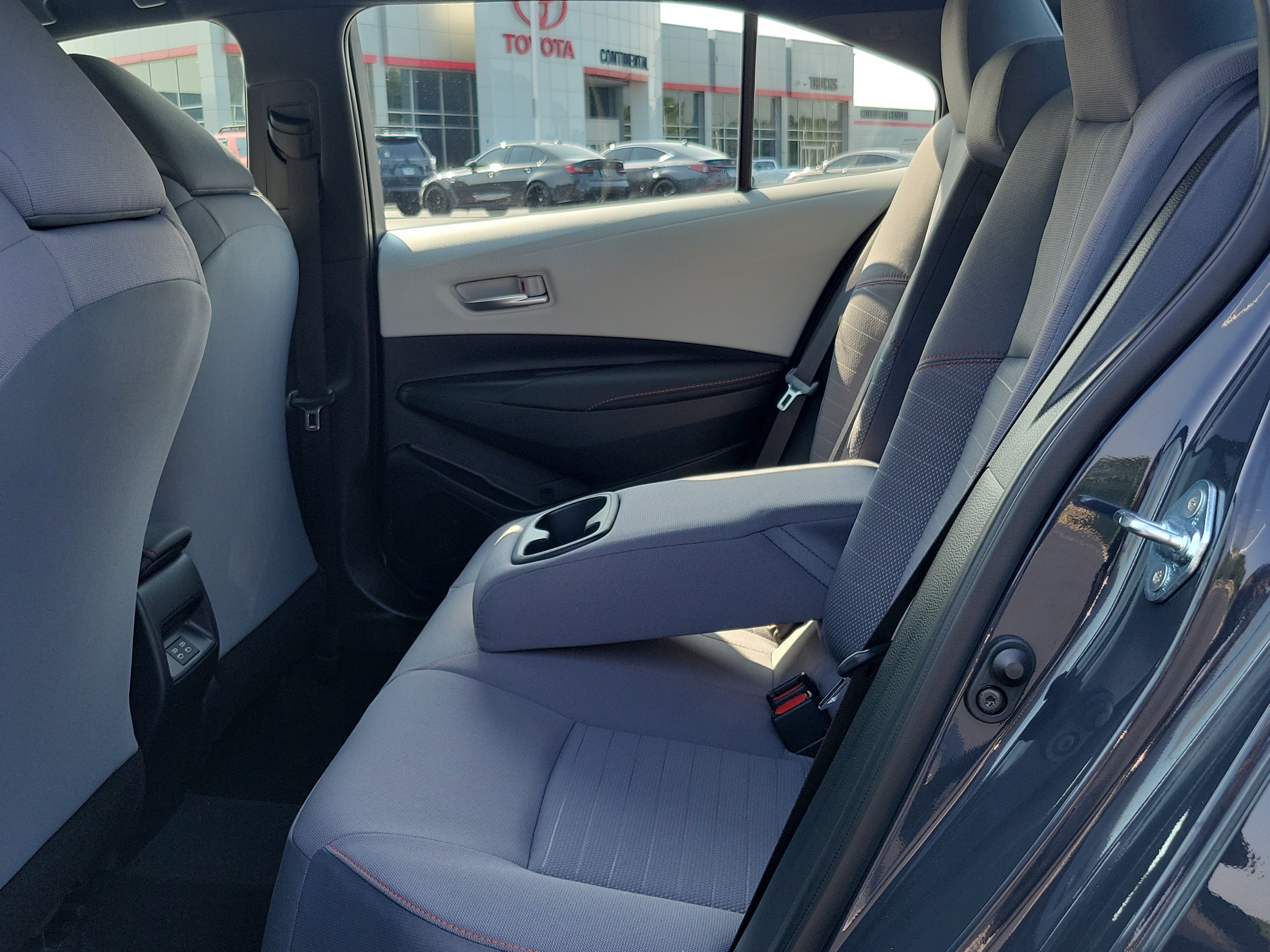 Used 2025 Toyota Corolla FX w/ Convenience Package FWD image 12