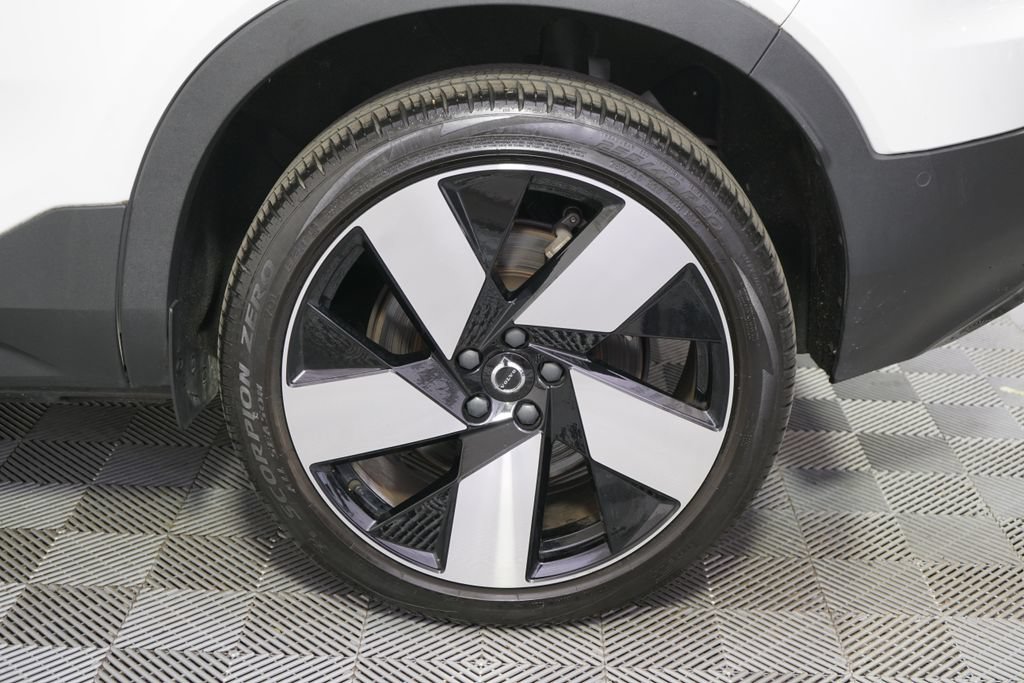 Used 2023 Volvo C40 P8 Recharge Ultimate AWD/4WD image 20