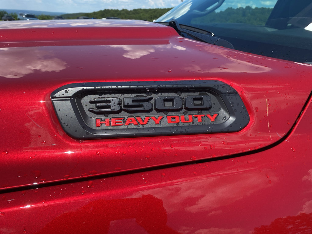 New 2026 RAM 3500 Tradesman AWD/4WD image 17