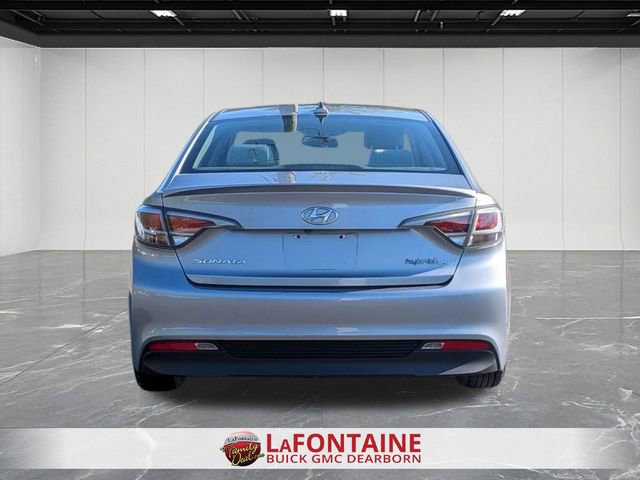 Used 2016 Hyundai Sonata SE FWD image 4