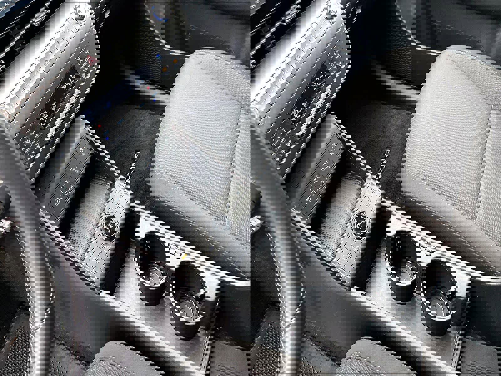 Used 2024 Hyundai Kona SEL image 20