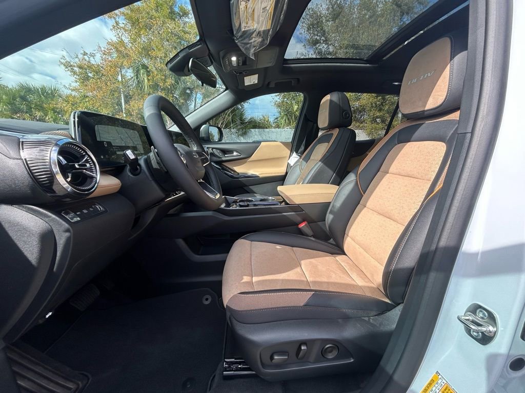 New 2026 Chevrolet Equinox ACTIV w/ Convenience Package III image 13