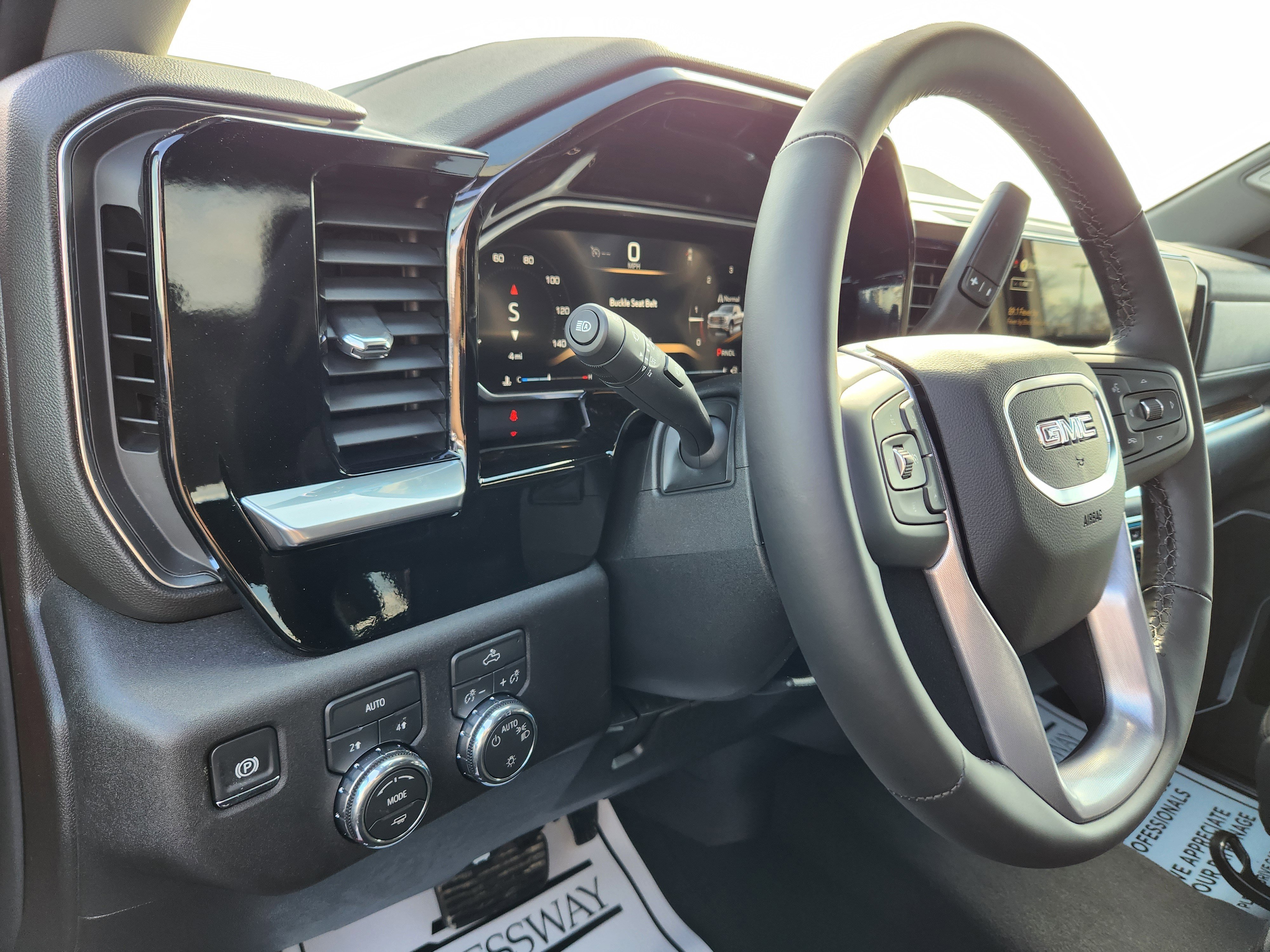 New 2026 GMC Sierra 1500 SLE image 16