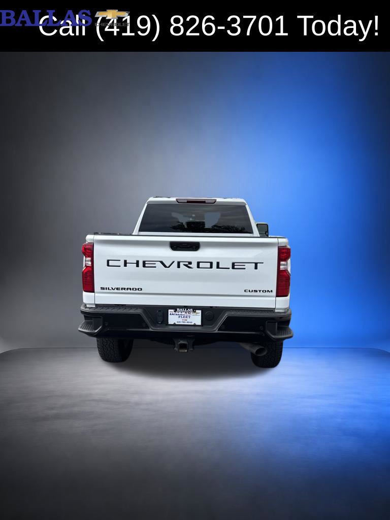 Used 2025 Chevrolet Silverado 2500 Custom w/ Custom Value Package AWD/4WD image 4